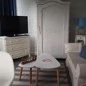https://apartment-54-in-hamburg.hamburg-hotels-de.com